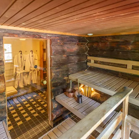 Kuukkeli Log Teerenpesae - Premium A48