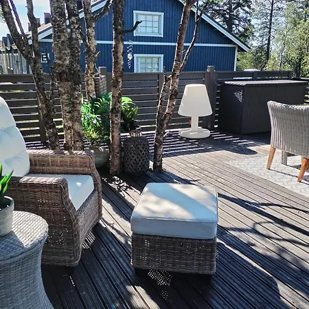 Kuukkeli Log Teerenpesae - Premium A48